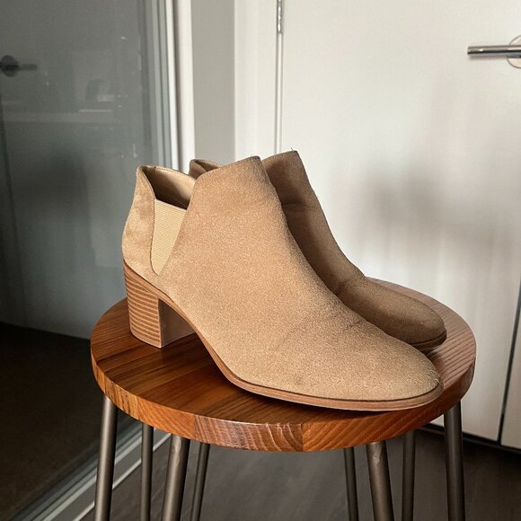 Zara Suede Ankle Booties - Picture 1 of 6